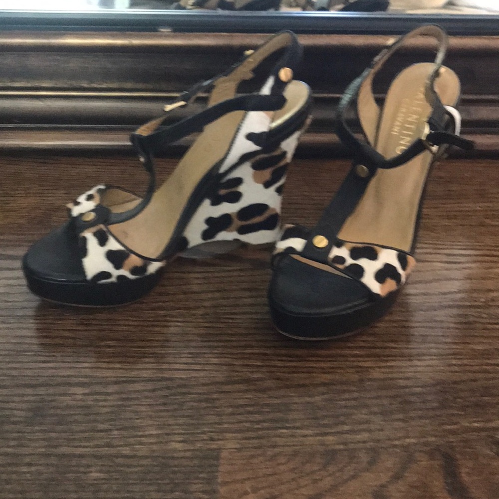 Valentino Garavani Leopard Wedge